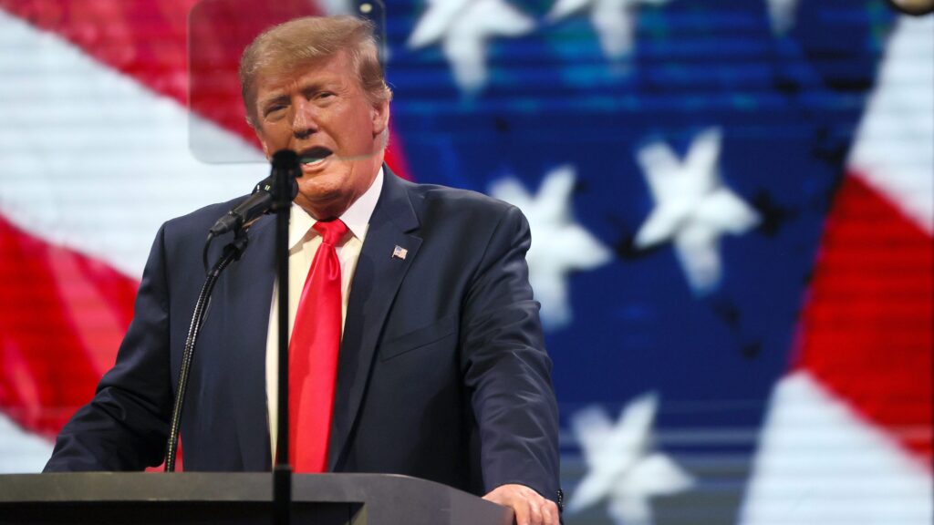 President Donald Trump plans to attend Super Bowl: Reports