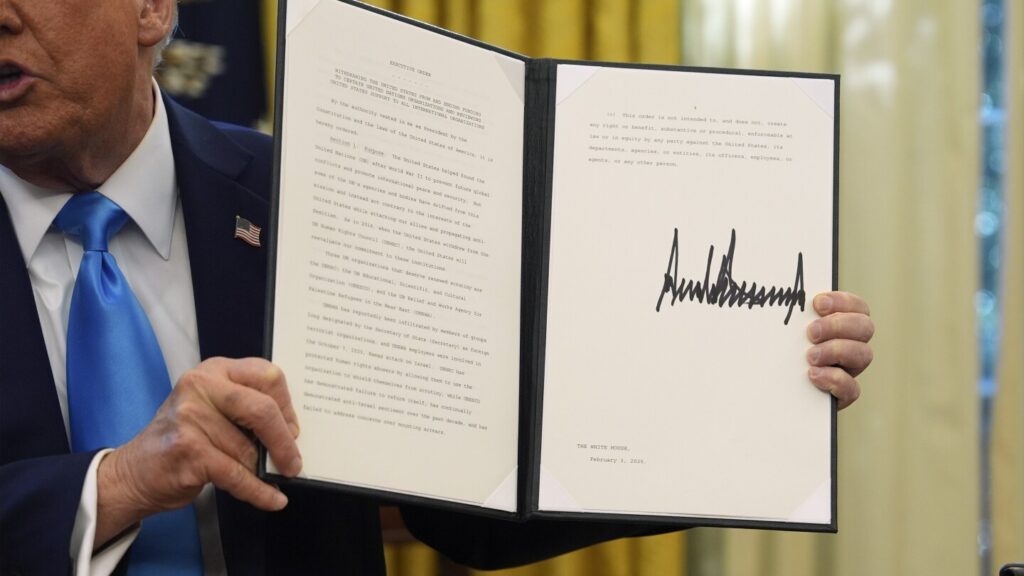 Trump announces withdrawal from UN human rights body and halt to funding for Palestinian refugees