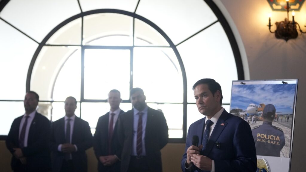 Guatemala gives U.S. another migrant deportation deal