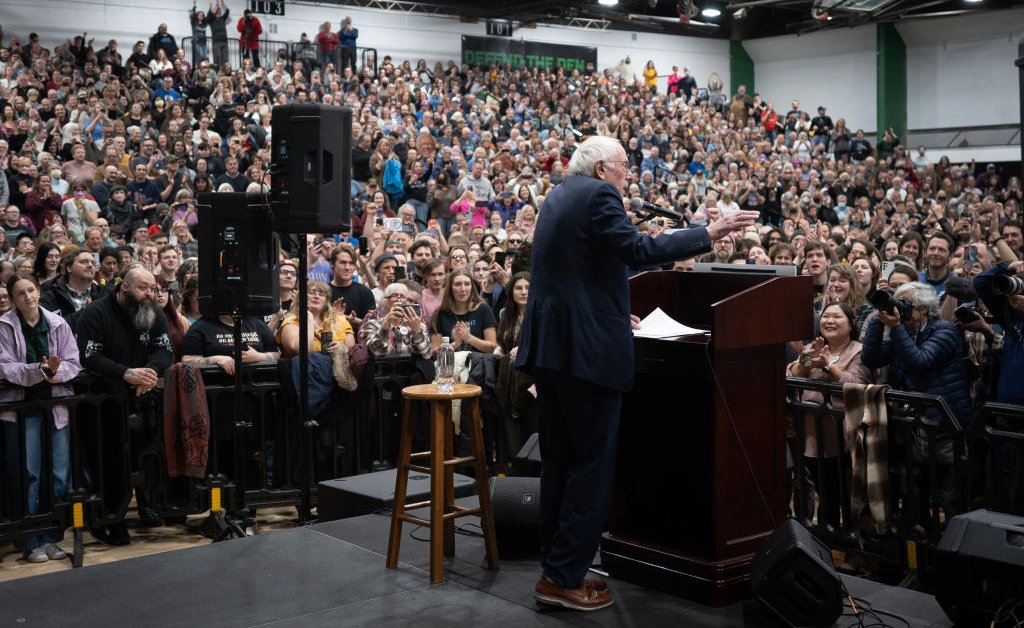 Bernie Sanders Holds Popular ‘Stop Oligarchy’ Rallies