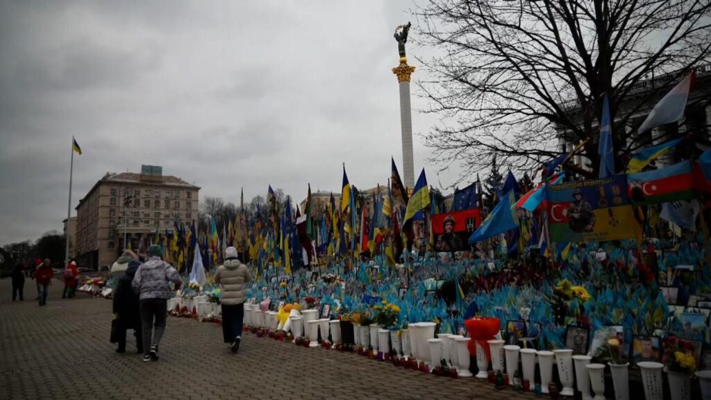 Reaction from Kyiv as Ukrainians wake up to Trump’s pause on all military aid | AP News