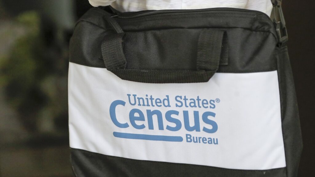 Census Bureau under Trump cuts loose expert advisers who work for free
