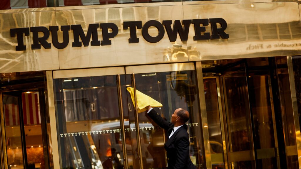 Trump’s business ventures spark new conflict-of-interest concerns