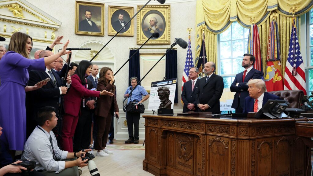 Trump’s approval ratings remain under water in first week of May polling