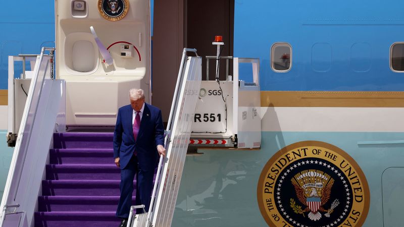 Analysis: Trump’s jet envy outrage obscures a much larger issue | CNN Politics