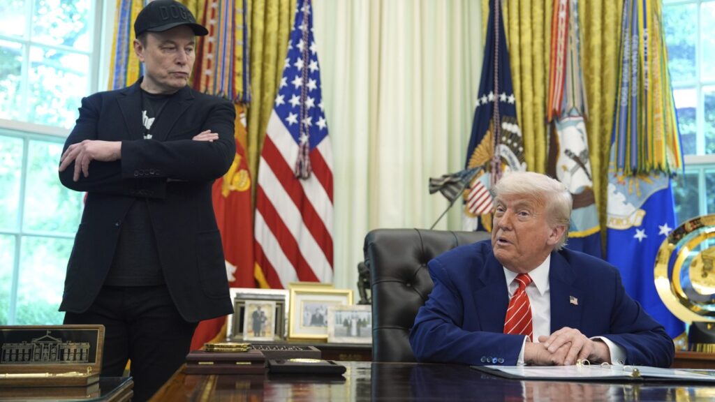 No ‘going back’ for Elon Musk after calling for Trump impeachment, says Steve Bannon